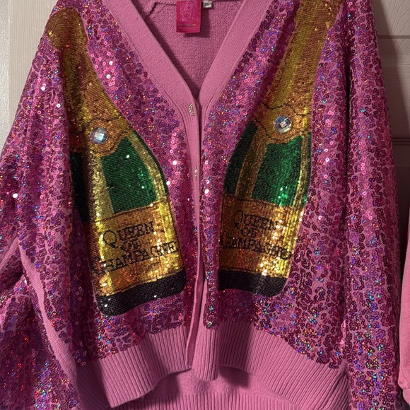 Queen of sparkles champagne sweater - Picture 4 of 6